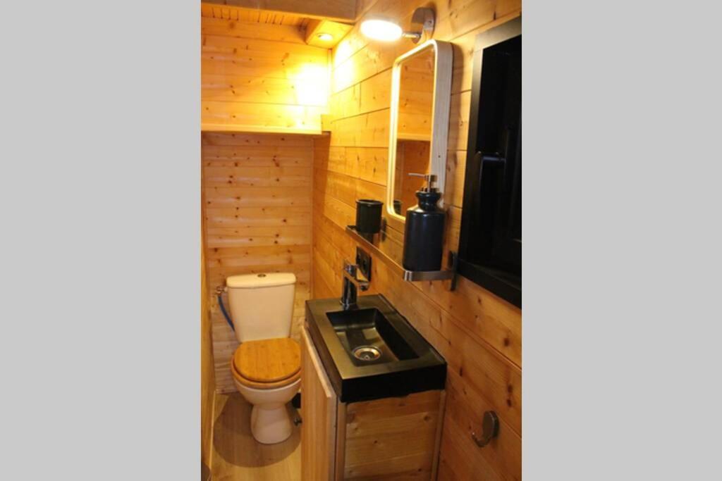 Myinsolite - Tiny-House, Jacuzzi, Brasero, Piscine Aigues-Mortes Eksteriør billede