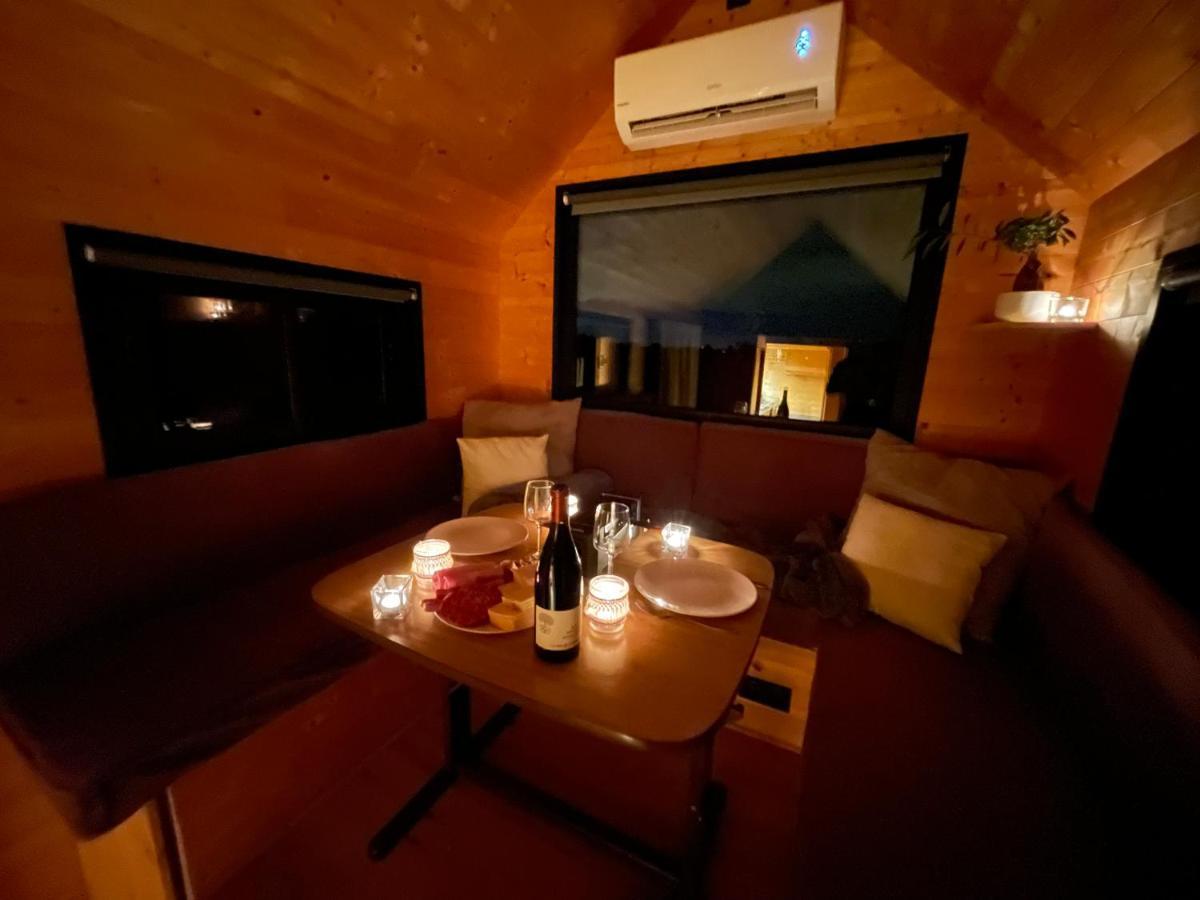 Myinsolite - Tiny-House, Jacuzzi, Brasero, Piscine Aigues-Mortes Eksteriør billede